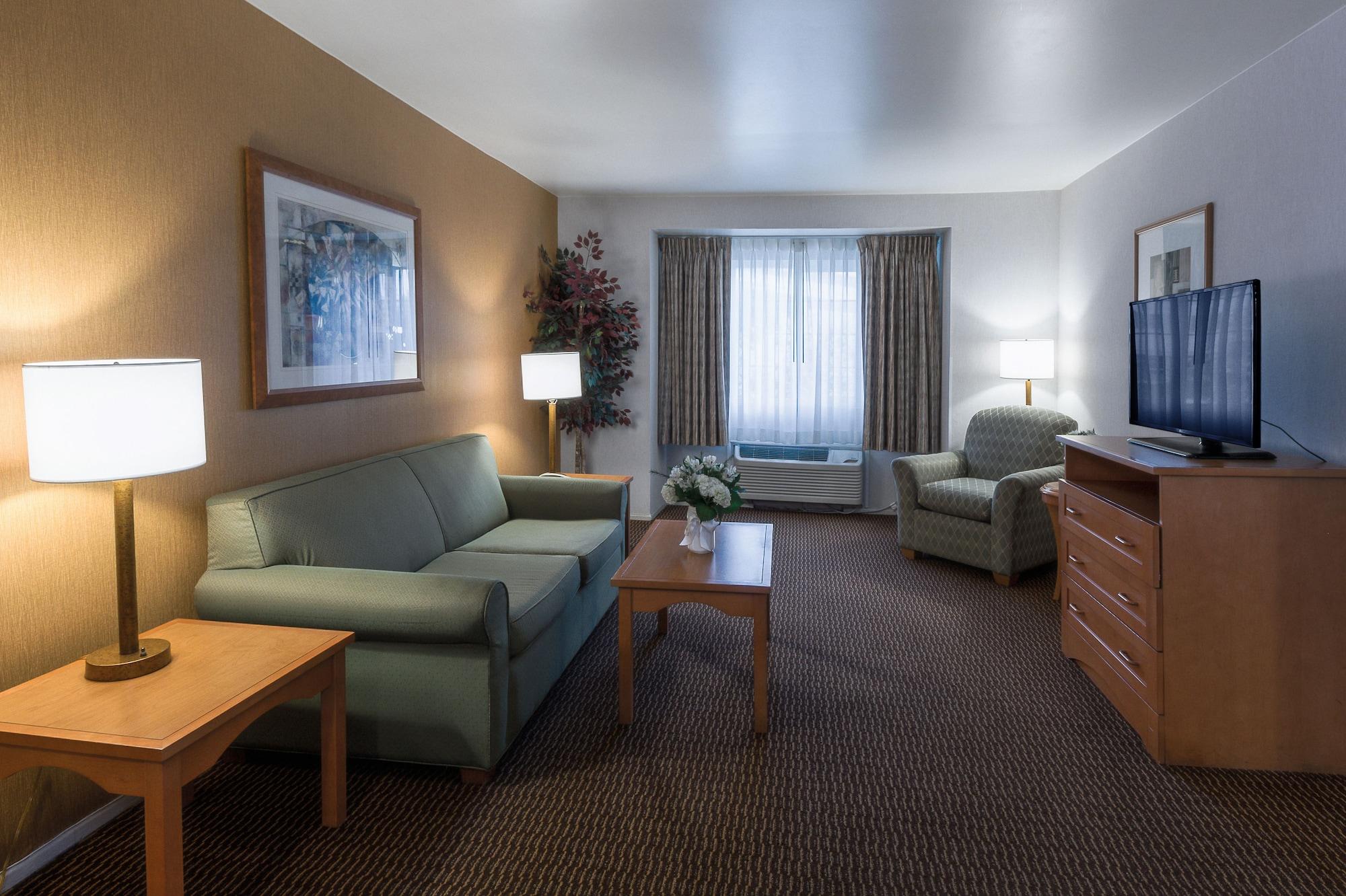Ramada by Wyndham Costa Mesa/Newport Beach Bagian luar foto